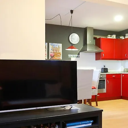 Bright 2 Bedrooms And 2 Bathrooms, Balcony And Views *